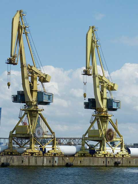 信息轰炸在线使用免费